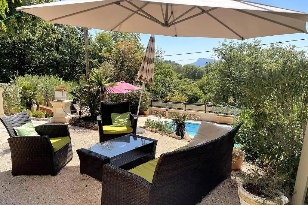 Holiday home Villa Provencale Le Mas Busien La Motte