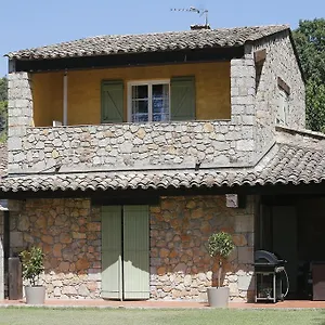 Du Péré La Motte